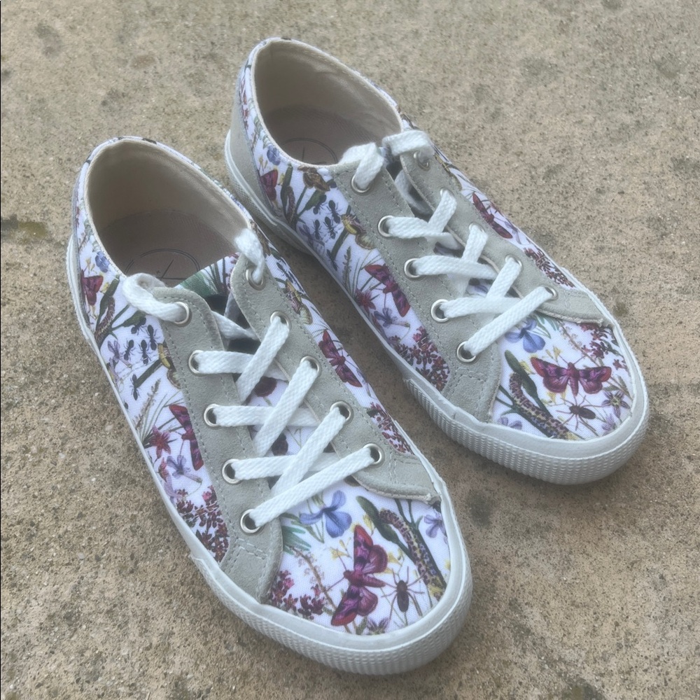 INKKAS Women's Monterey Lace up Sneakers Size 6 - Picture 2 of 9